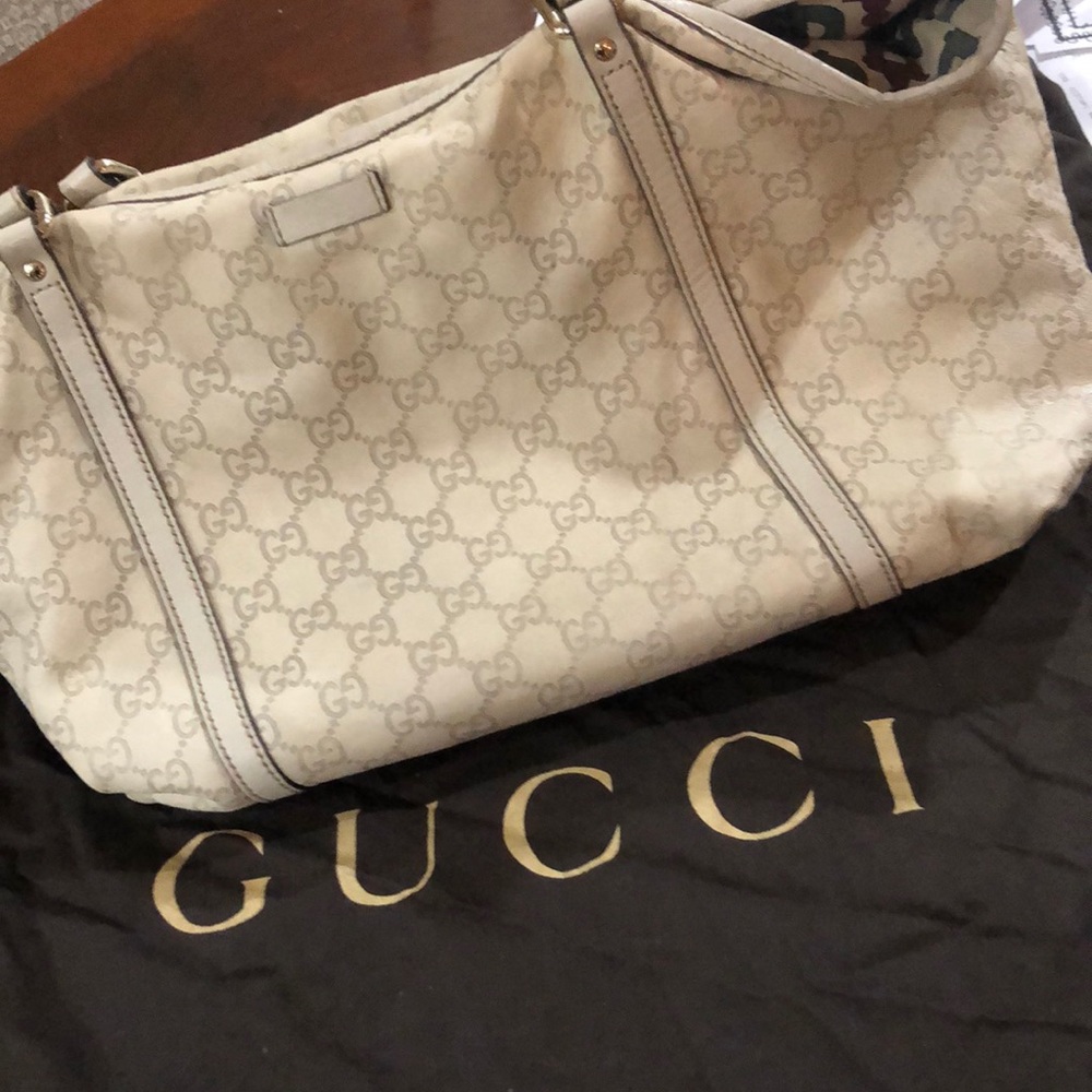 Gucci leather taupe Giccissima used bag